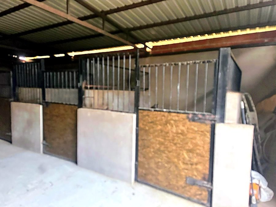 Cuadras interiores de Villa Muga